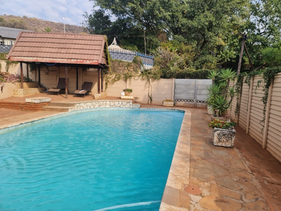 4 Bedroom Property for Sale in Protea Park North West